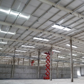 Steel structure warehouse